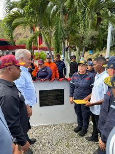 BOMBEROS (2) BOMBEROS (2)