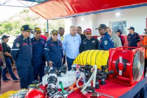 BOMBEROS (3) BOMBEROS (3)